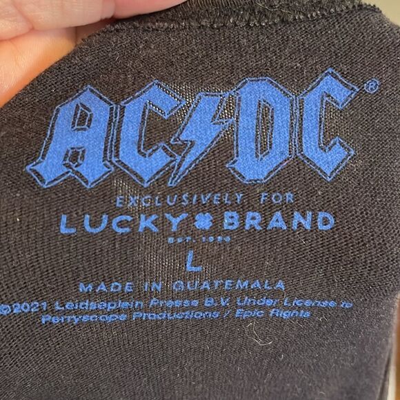 Lucky Brand AC/DC Distressed Ripped Blow Up Your Video Graphic Shirt Music Band - Picture 11 of 11